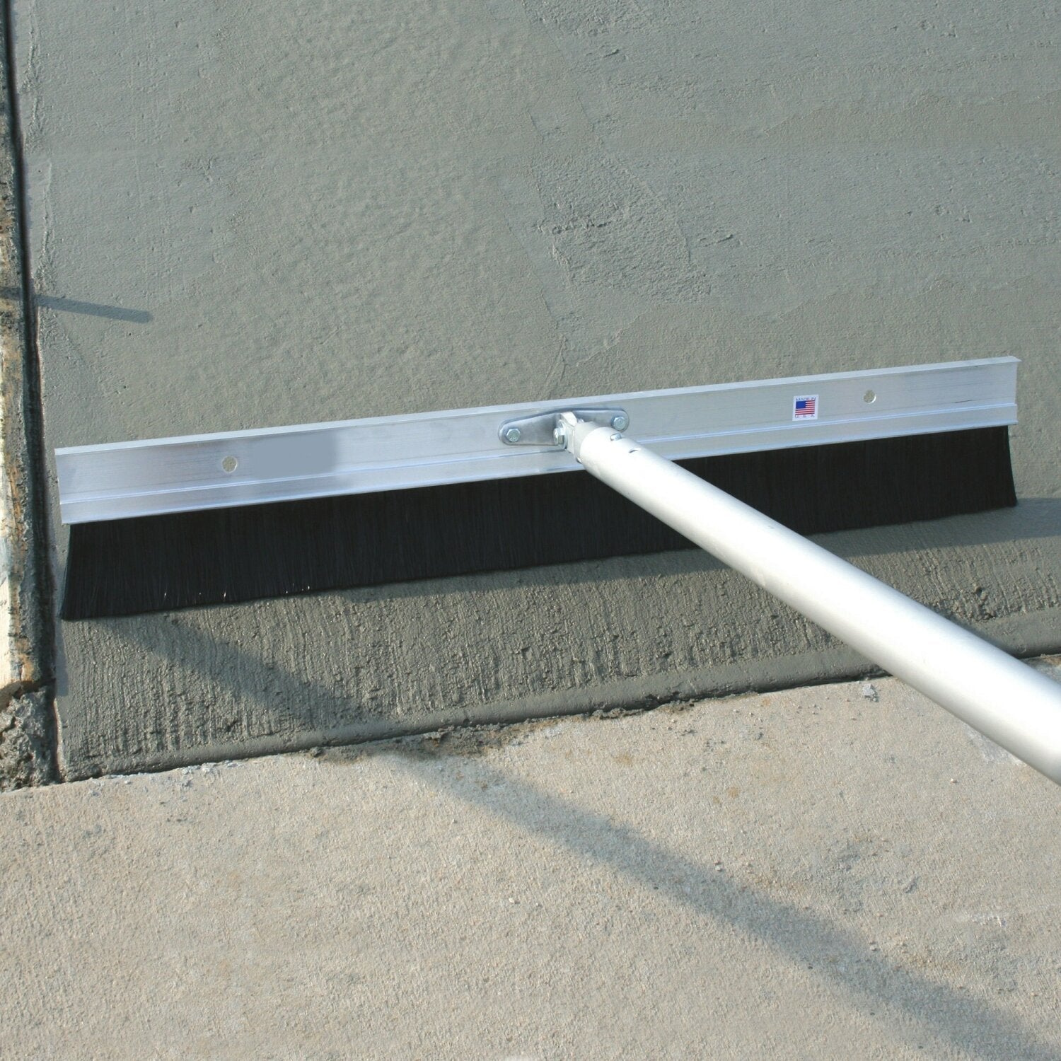Kraft Tool CC178 48″ Aluminum Medium/General Purpose Concrete Finish Broom Online Sale