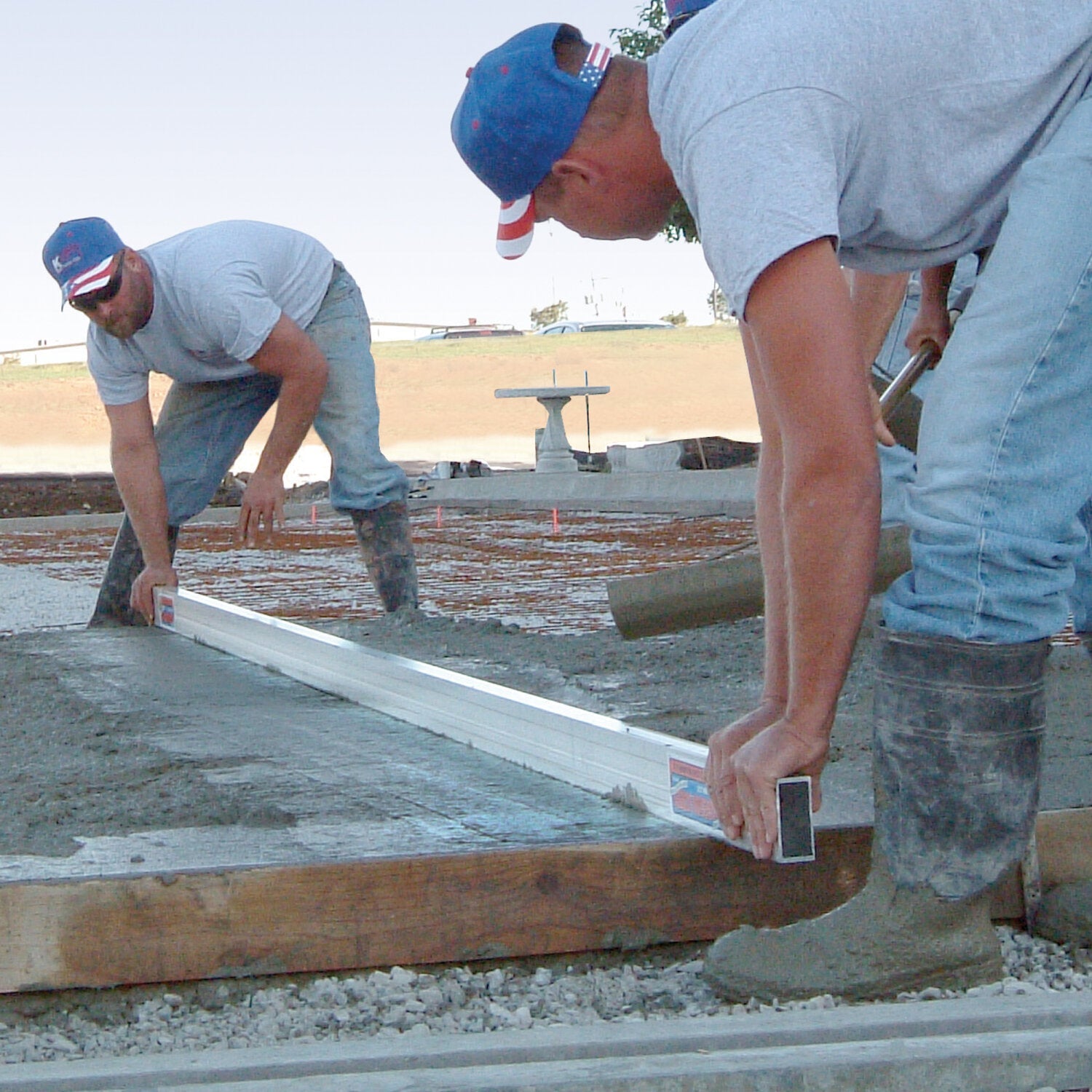 Kraft Tool CC512 12′ x 1″ x 4″ Magnesium Screed Online now