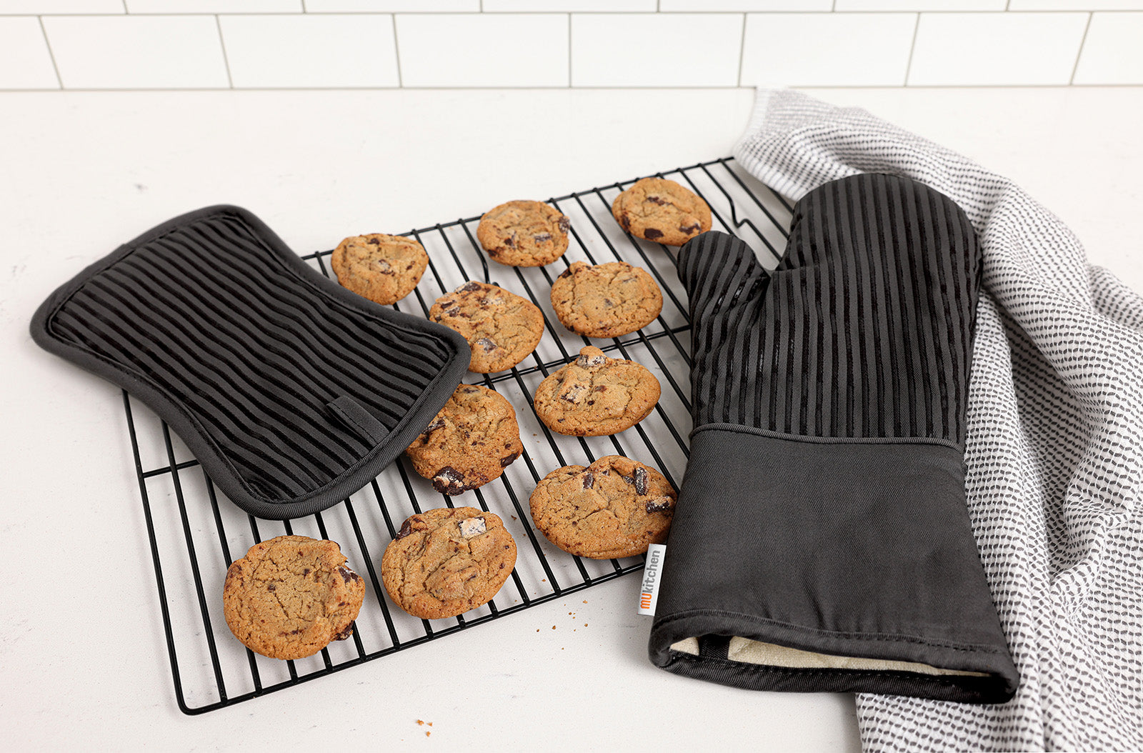 MU Kitchen Silicone Potholder, Set of 2 Hot on Sale