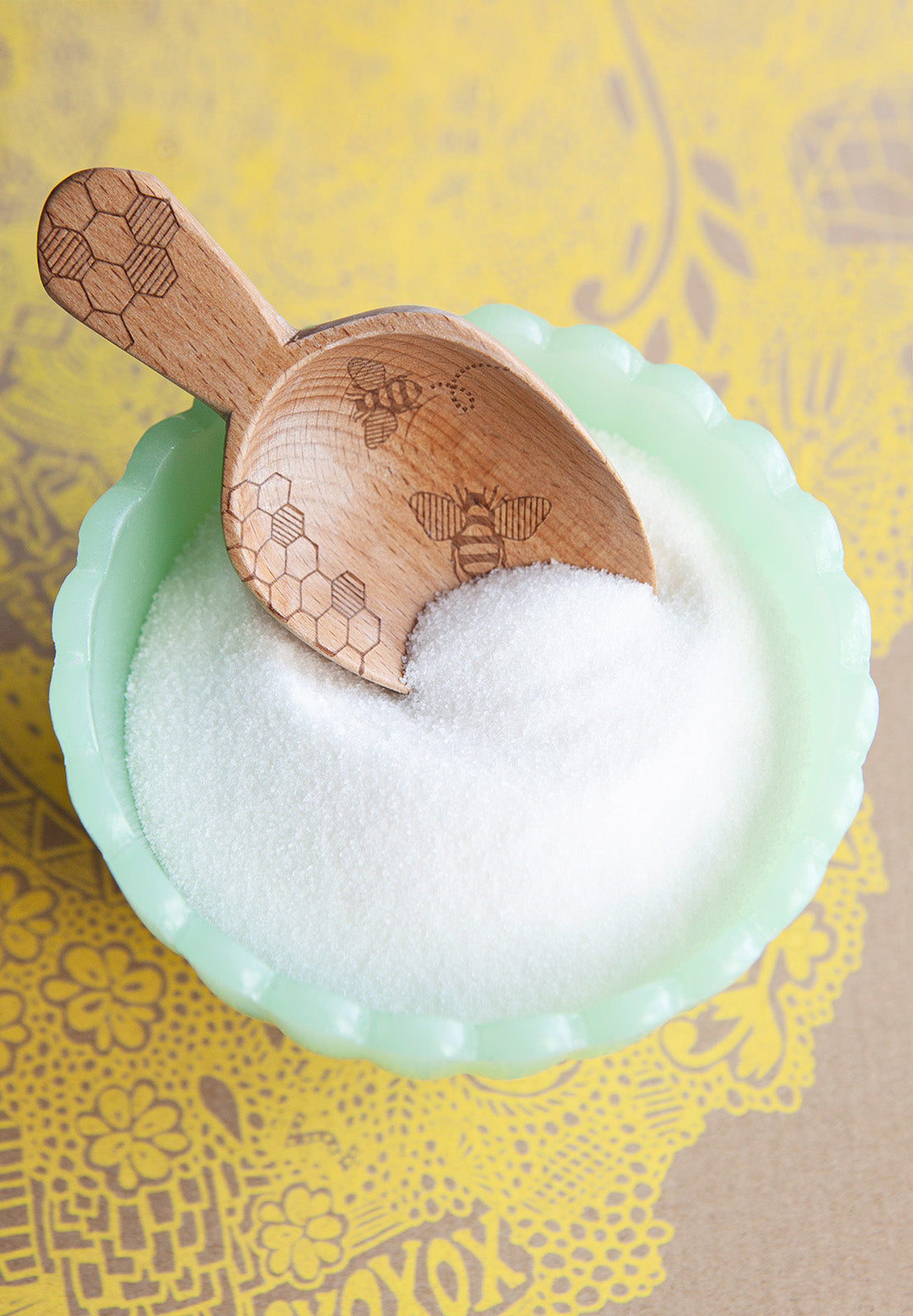 Talisman Designs Laser Etched Beechwood Mini Scoop, Honey Bee Collection Discount