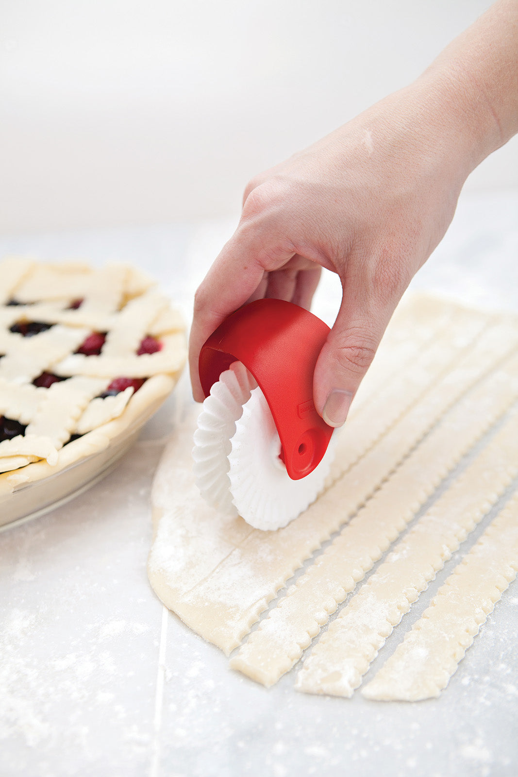 Talisman Designs Pastry Wheel Pie Crust Cutter, Red Online